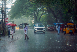 IMD issues yellow alert in Kerala amid heavy rain forecast