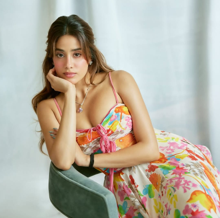 Janvhi Kapoor shares fun BTS clips with Sidharth Malhotra from 'Param Sundari' promotions in Delhi Janvhi Kapoor shares fun BTS clips with Sidharth Malhotra from 'Param Sundari' promotions in Delhi