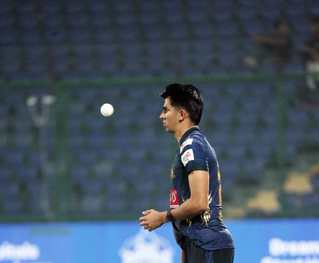 DPL 2025: Outer Delhi Warriors pacer Shaurya Malik reflects on performance against New Delhi Tigers DPL 2025: Outer Delhi Warriors pacer Shaurya Malik reflects on performance against New Delhi Tigers