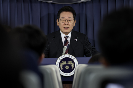South Korean Prez Lee says difficult to agree on demand on strategic flexibility of USFK South Korean Prez Lee says difficult to agree on demand on strategic flexibility of USFK