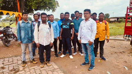 17 workers from Jharkhand trapped in Cameroon return home after MEA intervention 17 workers from Jharkhand trapped in Cameroon return home after MEA intervention