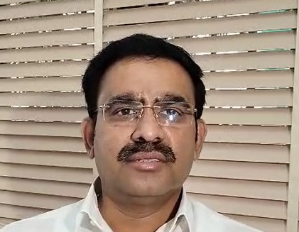 मराठा आरक्षण पर परिणय फुके का जरांगे पाटिल पर तंज, कहा- संविधान की समझ नहीं मराठा आरक्षण पर परिणय फुके का जरांगे पाटिल पर तंज, कहा- संविधान की समझ नहीं