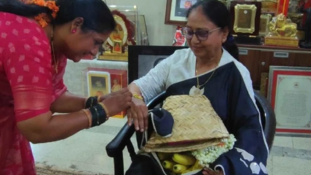 Amid row, K'taka govt extends traditional invite to Banu Mushtaq for Dussehra inauguration