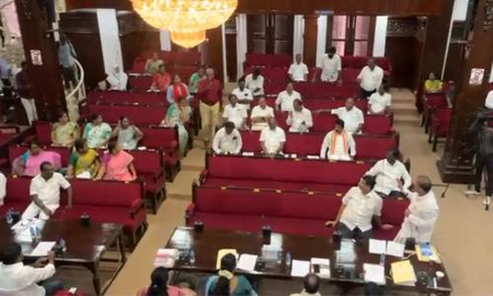 Chennai corporation's Left councillors stage walkout over waste management privatisation; midnight arrest of workers Chennai corporation's Left councillors stage walkout over waste management privatisation; midnight arrest of workers