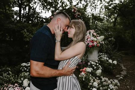 Taylor Swift, Travis Kelce are officially engaged