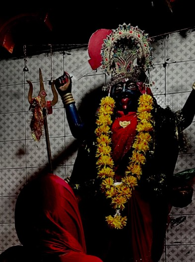 हरियाणवी गायिका रेणुका पंवार ने की आध्यात्मिक यात्रा, मंदिर और प्रकृति के बीच बिताया सुकून भरा पल