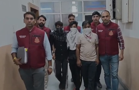 दिल्ली पुलिस ने पकड़ी 16.24 किलो अफीम की खेप, बेरोजगारों को ड्रग सिंडिकेट में शामिल करता था गैंग