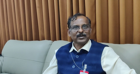 इसरो 55 से ज्यादा क्षेत्रों में सक्रिय, यूपी का हर तरह से सहयोग करने को तैयार: वी नारायण
