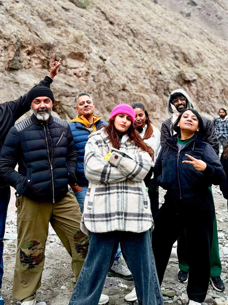 Bobby Deol turns Fatima Sana Shaikh into "animal" on the sets of "Pinks" Bobby Deol turns Fatima Sana Shaikh into "animal" on the sets of "Pinks"