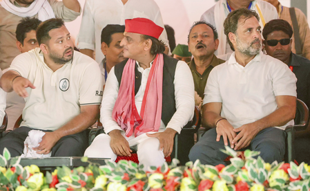 पटना में एक सितंबर को रोड शो और रैली के साथ वोटर अधिकार यात्रा का होगा समापन पटना में एक सितंबर को रोड शो और रैली के साथ वोटर अधिकार यात्रा का होगा समापन