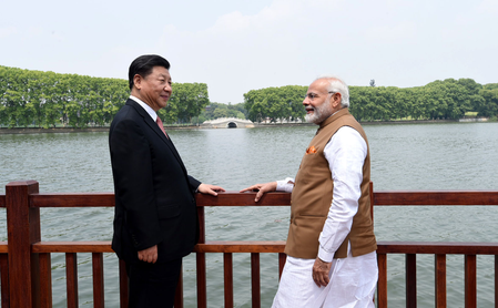 पीएम मोदी की चीन यात्रा से दोनों देशों के संबंधों में कैसे हो सकता है सुधार? पीएम मोदी की चीन यात्रा से दोनों देशों के संबंधों में कैसे हो सकता है सुधार?