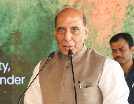 भविष्य नवाचार, तकनीक और संस्कृति को साथ लेकर आगे बढ़ने वालों का है रक्षा मंत्री भविष्य नवाचार, तकनीक और संस्कृति को साथ लेकर आगे बढ़ने वालों का है रक्षा मंत्री