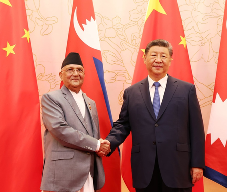 शी जिनपिंग से मिले नेपाल के प्रधानमंत्री, लिपुलेख दर्रे को लेकर भारत-चीन समझौते पर जताई कड़ी आपत्ति शी जिनपिंग से मिले नेपाल के प्रधानमंत्री, लिपुलेख दर्रे को लेकर भारत-चीन समझौते पर जताई कड़ी आपत्ति