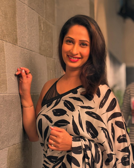 पवित्र रिश्ता फेम अभिनेत्री प्रिया मराठे का निधन, कैंसर का चल रहा था इलाज पवित्र रिश्ता फेम अभिनेत्री प्रिया मराठे का निधन, कैंसर का चल रहा था इलाज