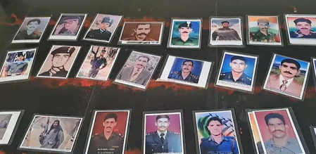 शहीद पिता के शब्दों ने बदला जितेंद्र का जीवन, 26 साल में जुटाई दो लाख वीरों की जानकारी शहीद पिता के शब्दों ने बदला जितेंद्र का जीवन, 26 साल में जुटाई दो लाख वीरों की जानकारी
