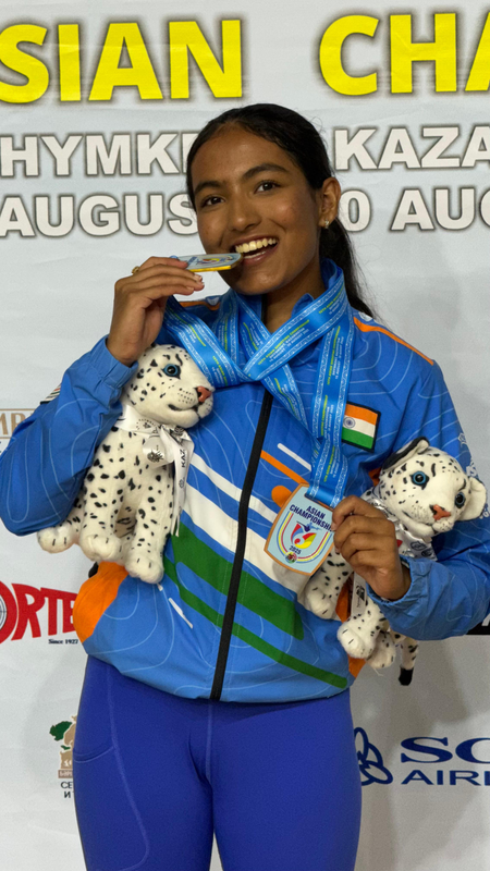 फिल्म निर्माता राजशेखर की बेटी ने शूटिंग में जीते मेडल, पिता ने बताया क्या है अगला लक्ष्य? फिल्म निर्माता राजशेखर की बेटी ने शूटिंग में जीते मेडल, पिता ने बताया क्या है अगला लक्ष्य?