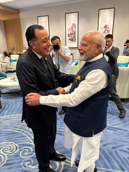 PM Modi meets counterparts from Vietnam, Armenia, Egypt in Tianjin PM Modi meets counterparts from Vietnam, Armenia, Egypt in Tianjin