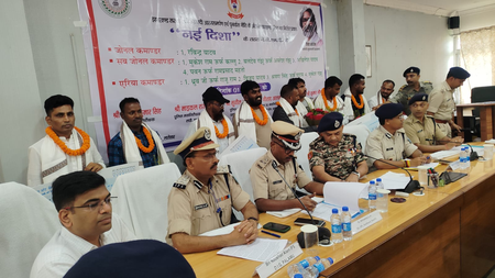 Nine ultras surrender with cache of weapons, including five AK-47s, in Jharkhand