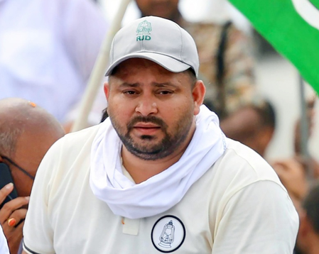 भाजपा लोकतंत्र की जननी बिहार से ही लोकतंत्रिक व्यवस्था समाप्त करना चाहती हैं तेजस्वी यादव भाजपा लोकतंत्र की जननी बिहार से ही लोकतंत्रिक व्यवस्था समाप्त करना चाहती हैं तेजस्वी यादव