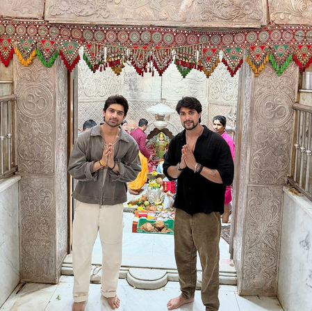 Abhishek Kumar, Ankita Gupta successfully complete 7 Jyotirlinga Darshan Abhishek Kumar, Ankita Gupta successfully complete 7 Jyotirlinga Darshan