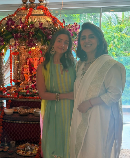 Alia Bhatt devours 'Ukadiche Modak', celebrates Ganesh Chaturthi with MIL Neetu Kapoor