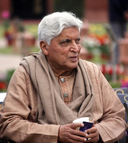 Javed Akhtar speaks about lingering pain of not getting to collaborate with Mohammed Rafi Javed Akhtar speaks about lingering pain of not getting to collaborate with Mohammed Rafi