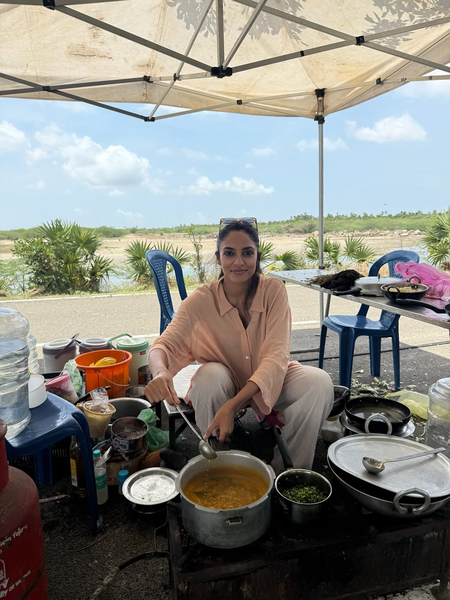Sobhita Dhulipala flaunts her ‘basic human skills’, hubby Naga Chaitanya reacts Sobhita Dhulipala flaunts her ‘basic human skills’, hubby Naga Chaitanya reacts