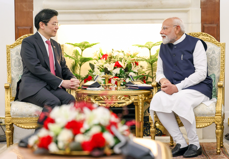 India, Singapore to enhance cooperation in AI, quantum and other digital technologies: PM Modi