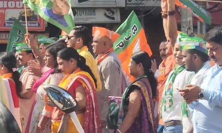NDA's Bihar bandh: Women party workers lead protests, seek apology from Rahul Gandhi, Tejashwi Yadav