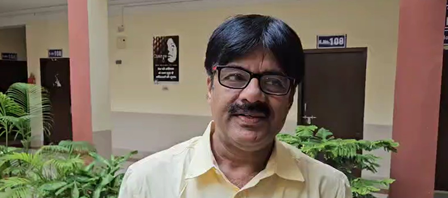 प्रोफेसर अमून कुमार मिश्रा ने बताया, कैसे सरकार ने जीएसटी स्लैब में कटौती करके एक तीर से दो निशाना साधा प्रोफेसर अमून कुमार मिश्रा ने बताया, कैसे सरकार ने जीएसटी स्लैब में कटौती करके एक तीर से दो निशाना साधा