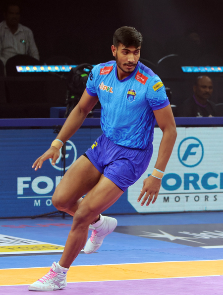 PKL Season 12: From hospital bed to match-winner, Jaideep powers Haryana Steelers to victory
