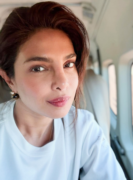 Priyanka Chopra asks husband Nick, ‘Can you get any louder’ as he sings during her self-care session Priyanka Chopra asks husband Nick, ‘Can you get any louder’ as he sings during her self-care session