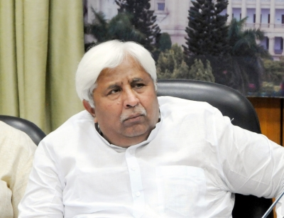 K'taka to bring amendment to use ballot papers instead of EVMs in upcoming local body polls