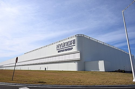 Rights must not be 'unfairly violated': S. Korea after US raid on Hyundai-LG plant