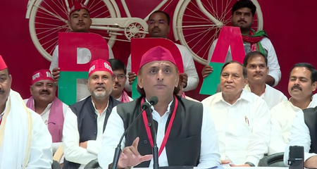 Akhilesh alleges extortion, says Rs 8 lakh challan issued for his vehicle Akhilesh alleges extortion, says Rs 8 lakh challan issued for his vehicle