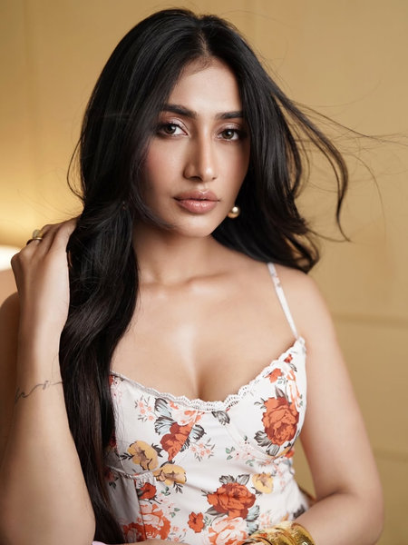 Dhanashree reveals she is 'off sugar, off labels, but not off money' Dhanashree reveals she is 'off sugar, off labels, but not off money'