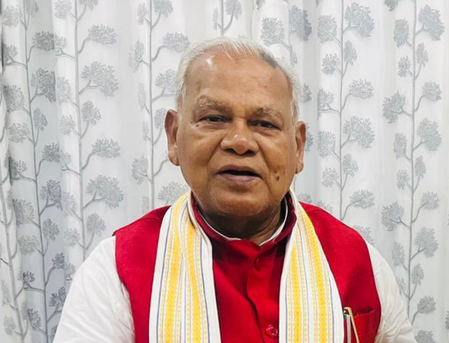 Bihar elections: Manjhi hits out at Chirag Paswan over seat-sharing