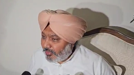 पंजाब में बाढ़ से 43 मौत, मंत्री हरपाल सिंह चीमा बोले- पीएम के लिए अफगानिस्तान पहले, पंजाब नहीं पंजाब में बाढ़ से 43 मौत, मंत्री हरपाल सिंह चीमा बोले- पीएम के लिए अफगानिस्तान पहले, पंजाब नहीं