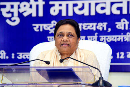लखनऊ में छात्रा से सामूहिक दुष्कर्म की घटना दुखद और शर्मनाक : मायावती
