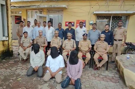 महाराष्ट्र वायरल वीडियो मामले में आरोपी असलम कुरैशी सहित तीन गिरफ्तार, पूछताछ जारी महाराष्ट्र वायरल वीडियो मामले में आरोपी असलम कुरैशी सहित तीन गिरफ्तार, पूछताछ जारी