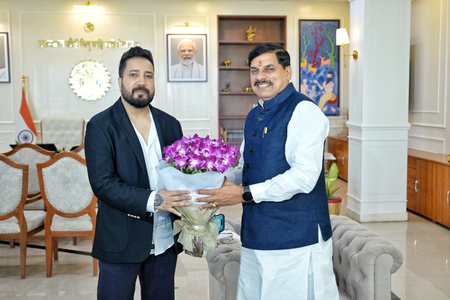 मध्य प्रदेश के सीएम से मिले मीका सिंह, नशे के खिलाफ उठाए गए कदमों को सराहा