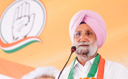 A 'defunct' CM: Congress lambasts Mann govt over 'poor handling' of flood-hit Punjab 