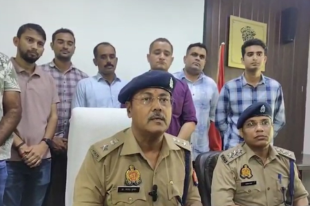 यूपी : फर्रुखाबाद पुलिस का खुलासा, आरोपी से कलह के चलते महिला ने खुद को लगाई थी आग
