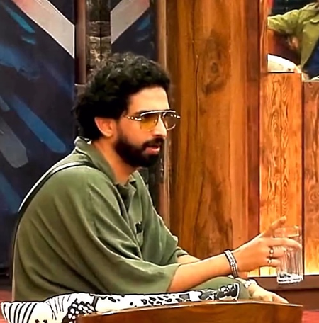 BB19: Amaal Mallik lets Tanya Mittal wear his aviators, removes them for 1st time in 19 days