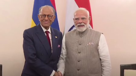 वाराणसी में पीएम मोदी और मॉरीशस के प्रधानमंत्री की मुलाकात, द्विपक्षीय संबंधों को मजबूत करने पर जोर