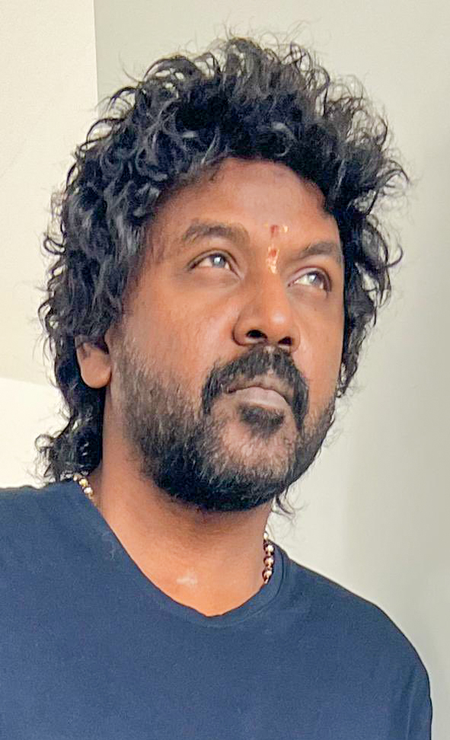 Ready to contribute a lakh to elderly couple selling sweets on trains, says Raghava Lawrence Ready to contribute a lakh to elderly couple selling sweets on trains, says Raghava Lawrence
