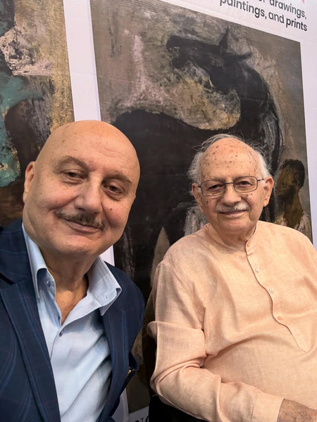 Anupam Kher inaugurates thought provoking work of Padmashri Ratan Parimoo & Naina Dalal