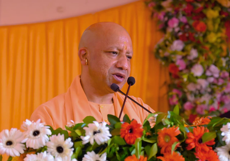 सनातन का यही सार, जिसने किया उपकार, उसके प्रति आभार : सीएम योगी
