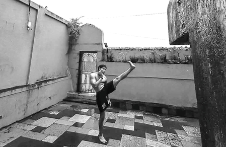 Siddhant Chaturvedi is 'back to basics' as he resumes hardcore training Siddhant Chaturvedi is 'back to basics' as he resumes hardcore training