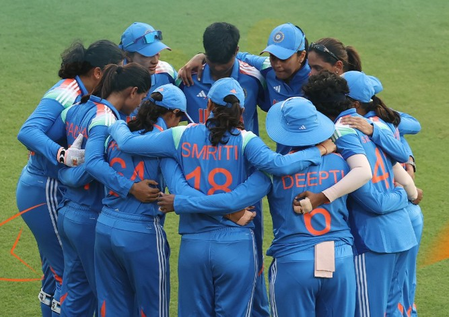 वनडे सीरीज : पहले मैच में भारतीय महिला टीम को मिली हार, 8 विकेट से जीती ऑस्ट्रेलिया